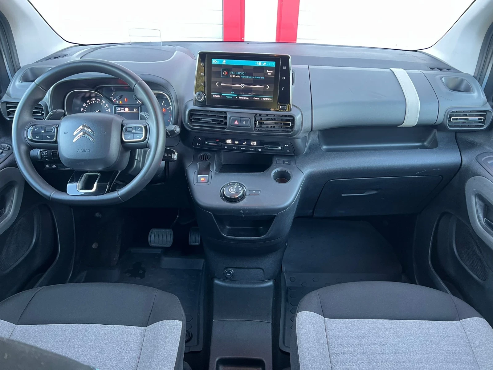Citroen Berlingo 1.5BLUEHDI AUTOMATIK HED-UP NAVI EVRO 6B ЛИЗИНГ!!!, снимка 12 - Автомобили и джипове - 56071397