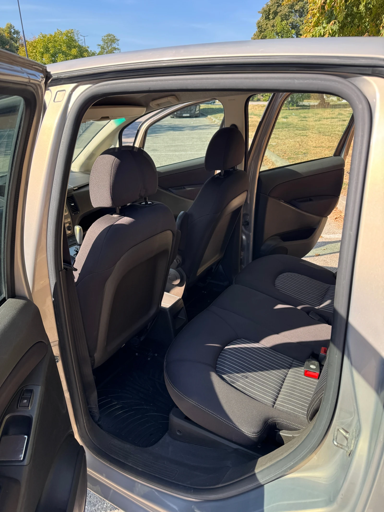 Lancia Musa 1.3 Multijet, снимка 9 - Автомобили и джипове - 56166936
