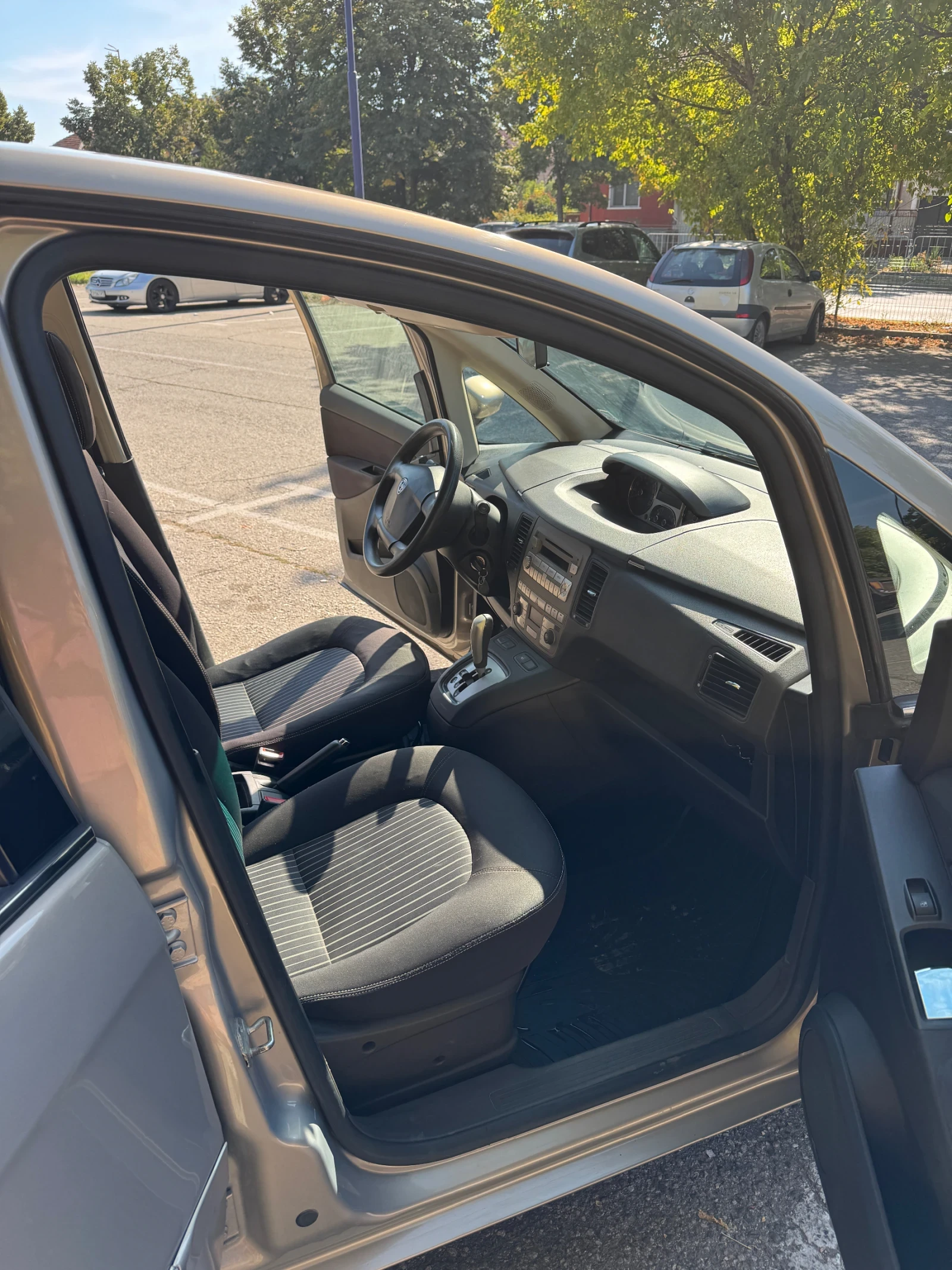 Lancia Musa 1.3 Multijet, снимка 12 - Автомобили и джипове - 56166936