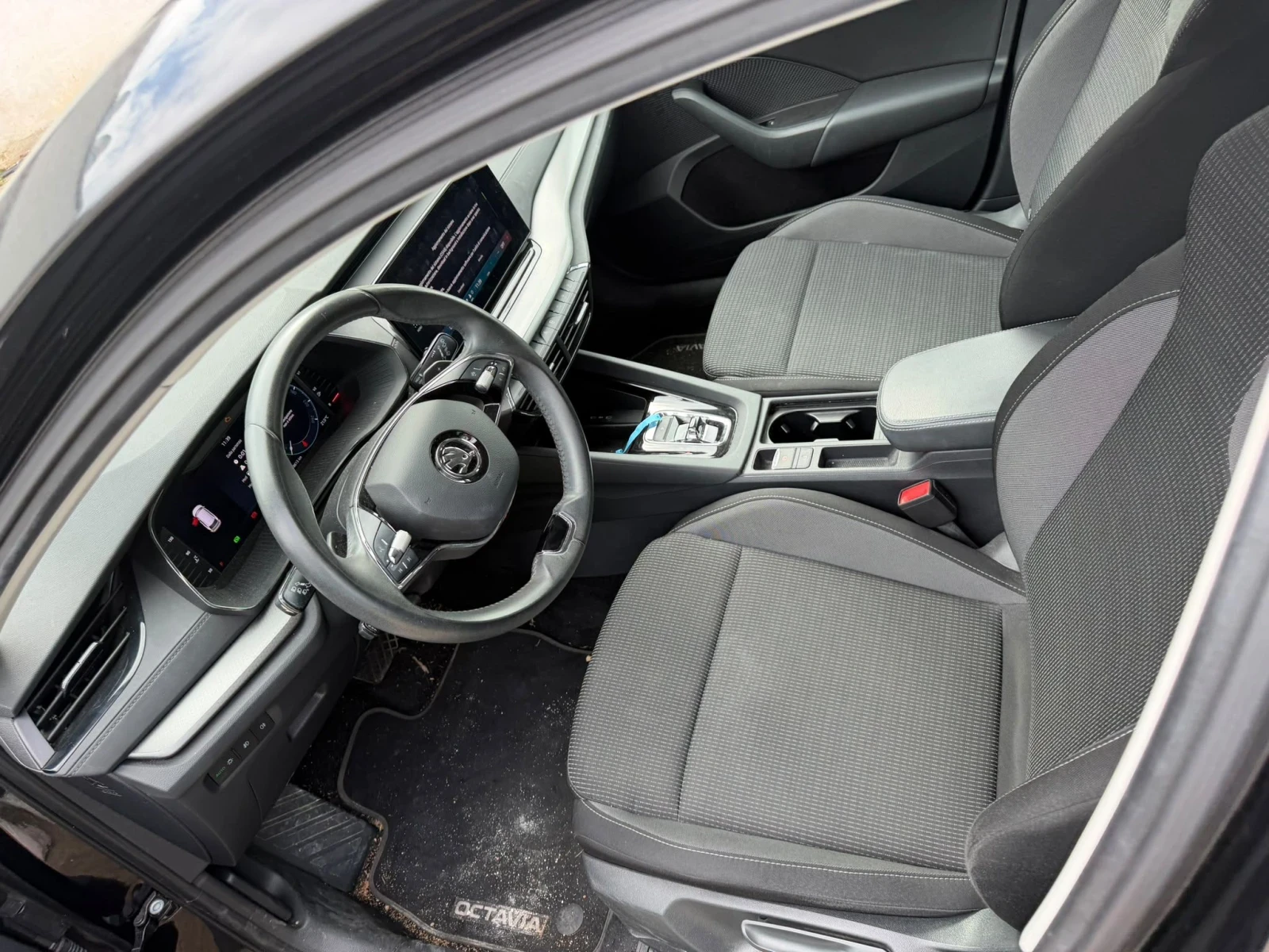 Skoda Octavia, снимка 10 - Автомобили и джипове - 56238988