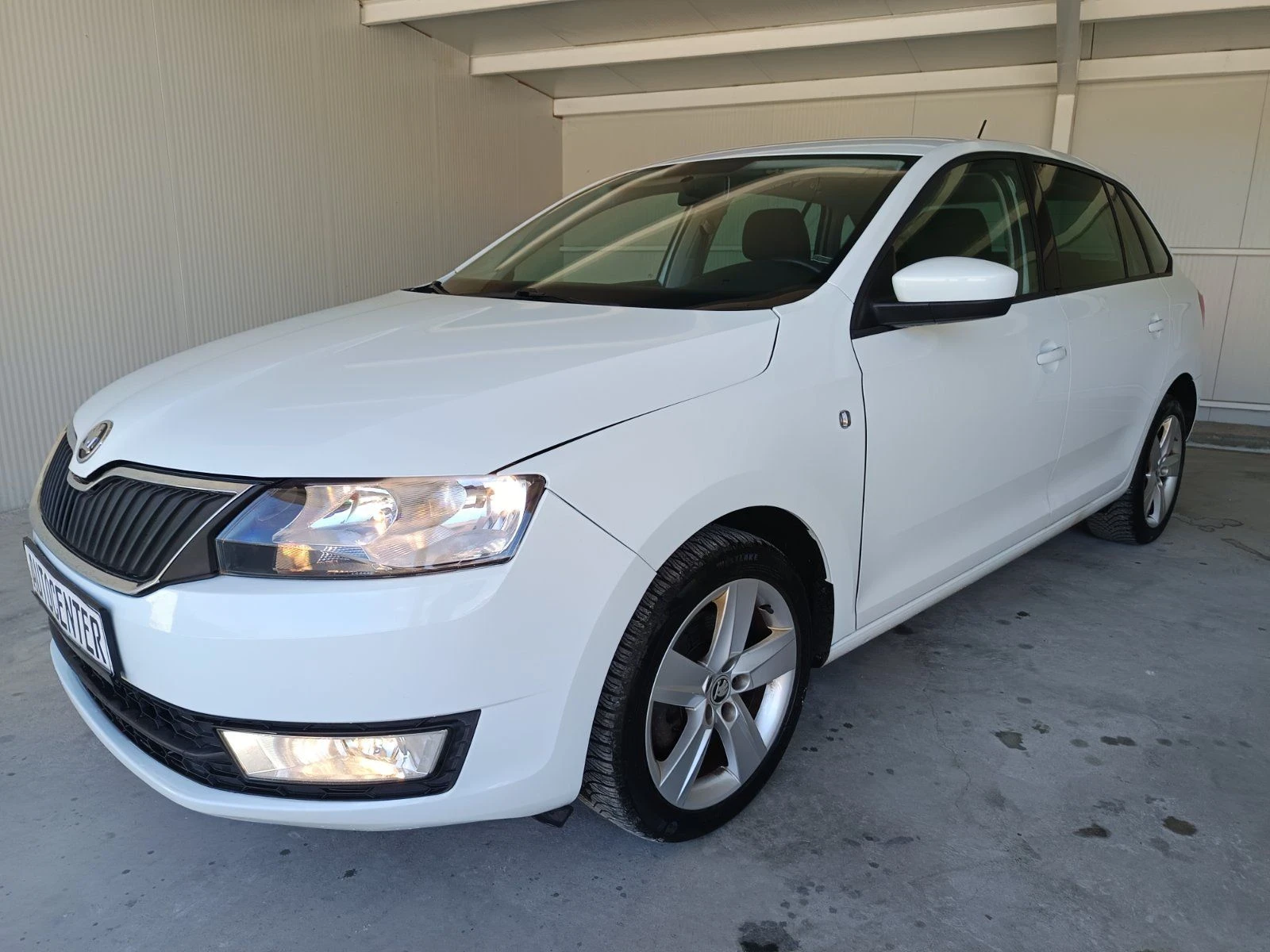Skoda Rapid 1.2, снимка 3 - Автомобили и джипове - 56599830