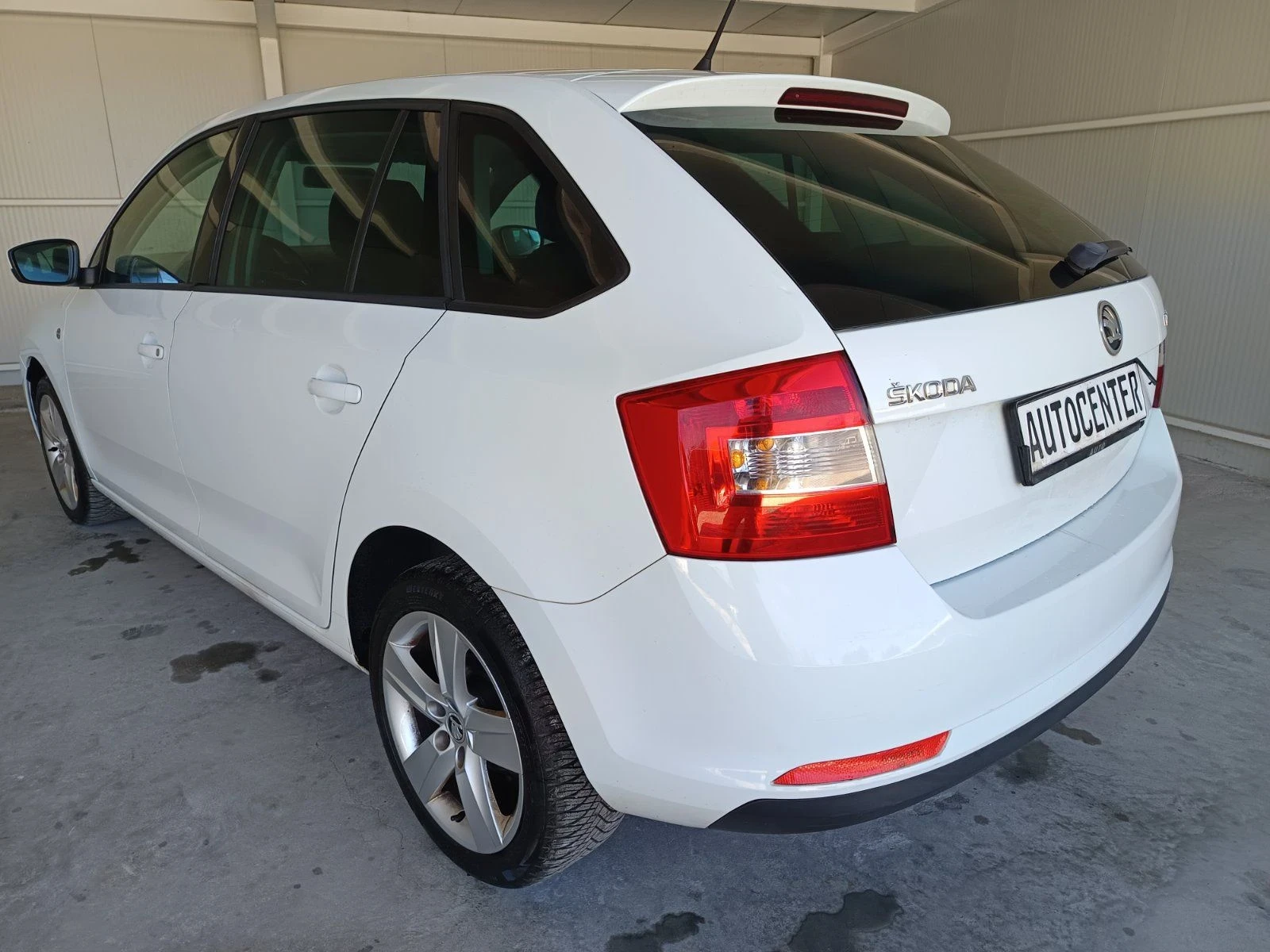 Skoda Rapid 1.2, снимка 7 - Автомобили и джипове - 56599830