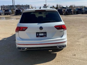VW Tiguan  Highline R Line /360/ОБДУХВАНЕ/КЛИП НА МОТОРА  - 24500 € / 47917.83 лв. - 63830961 4