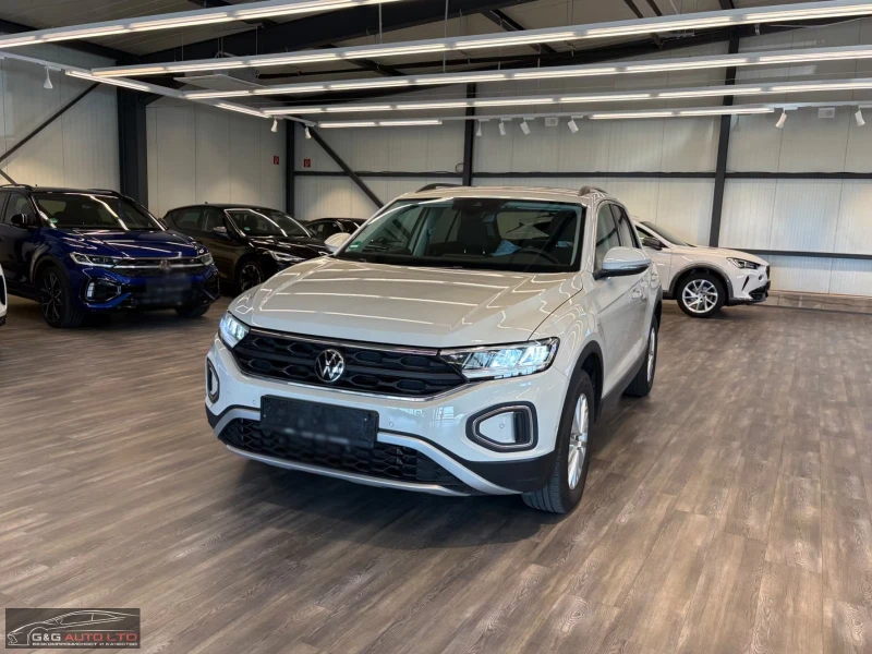 VW T-Roc LIFE/150HP/NAVI/CAM/LED/ACC/DIGI/190g, снимка 2 - Автомобили и джипове - 51456282
