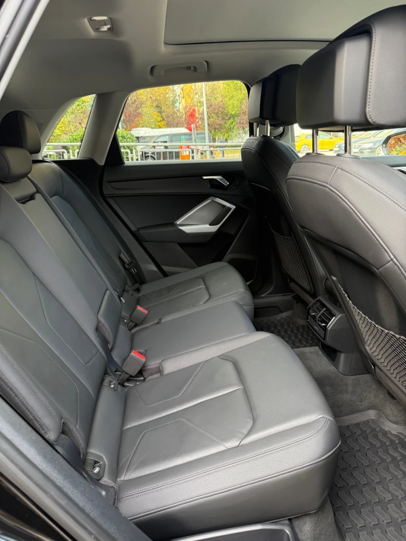 Audi Q3 2.0 Quattro Comfort, снимка 11 - Автомобили и джипове - 52245877