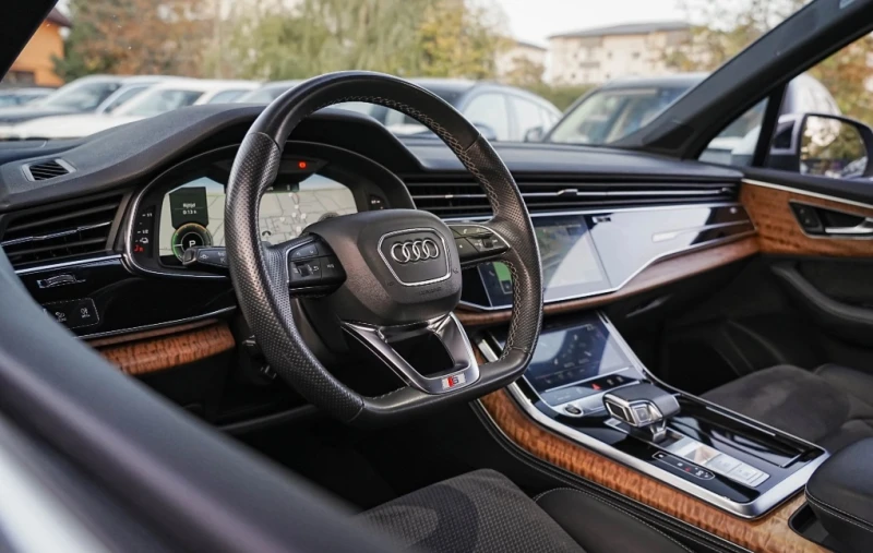Audi Q7 55 TFSI Quattro, снимка 6 - Автомобили и джипове - 52466168