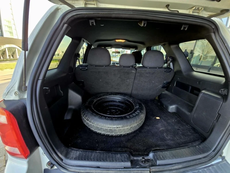 Ford Escape 2.3gaz-benzin 155кс 2010g, снимка 7 - Автомобили и джипове - 52713642