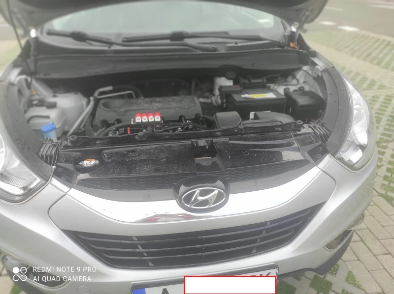 Hyundai IX35 AWD, снимка 4 - Автомобили и джипове - 52773447