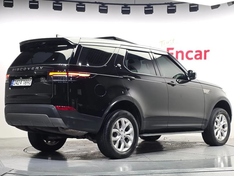 Land Rover Discovery 3.0 Automatic, снимка 2 - Автомобили и джипове - 55846217