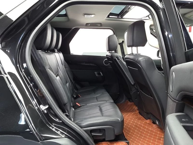Land Rover Discovery 3.0 Automatic, снимка 12 - Автомобили и джипове - 55846217