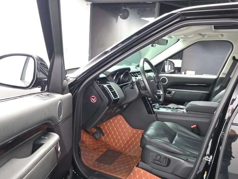Land Rover Discovery 3.0 Automatic, снимка 10 - Автомобили и джипове - 55846217