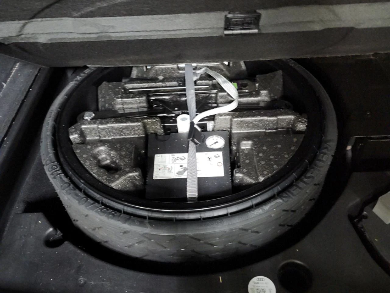 Audi Q8 S-line* * Progressiv* Matrix  | Mobile.bg   13