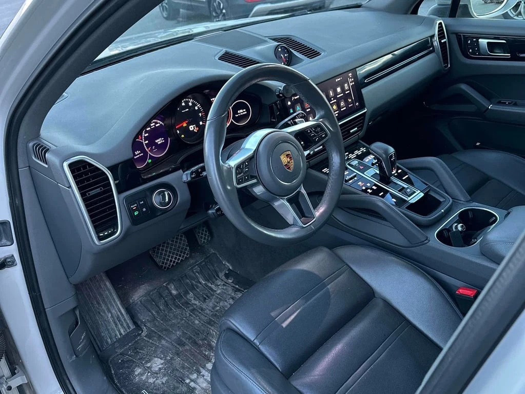 Porsche Cayenne 2022 AWD * CARFAX * БЕЗ ПЪРВОНАЧАЛНА ВНОСКА - изображение 7