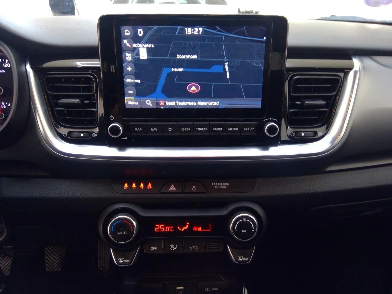 Kia Stonic DynamicLine | Mobile.bg � ����������� 8