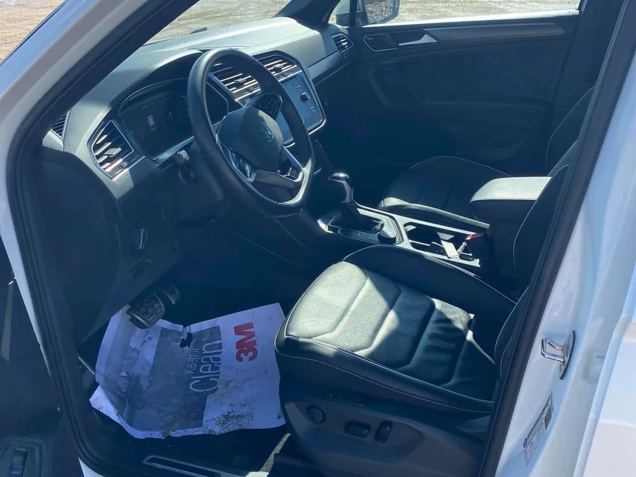 VW Tiguan  Highline R Line /360/ОБДУХВАНЕ/КЛИП НА МОТОРА , снимка 5 - Автомобили и джипове - 54169153