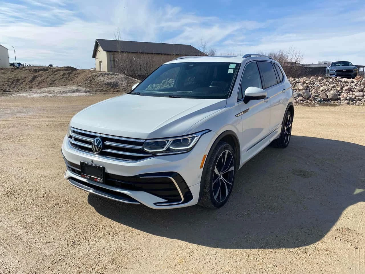 VW Tiguan  Highline R Line /360/ОБДУХВАНЕ/КЛИП НА МОТОРА 