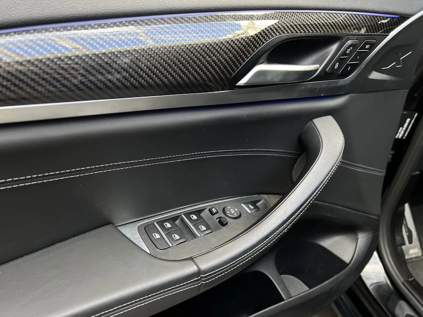 BMW X4 COMPETITION/510HP/PANO/SHADOW/H&K/CARBON/351z, снимка 16 - Автомобили и джипове - 54354013