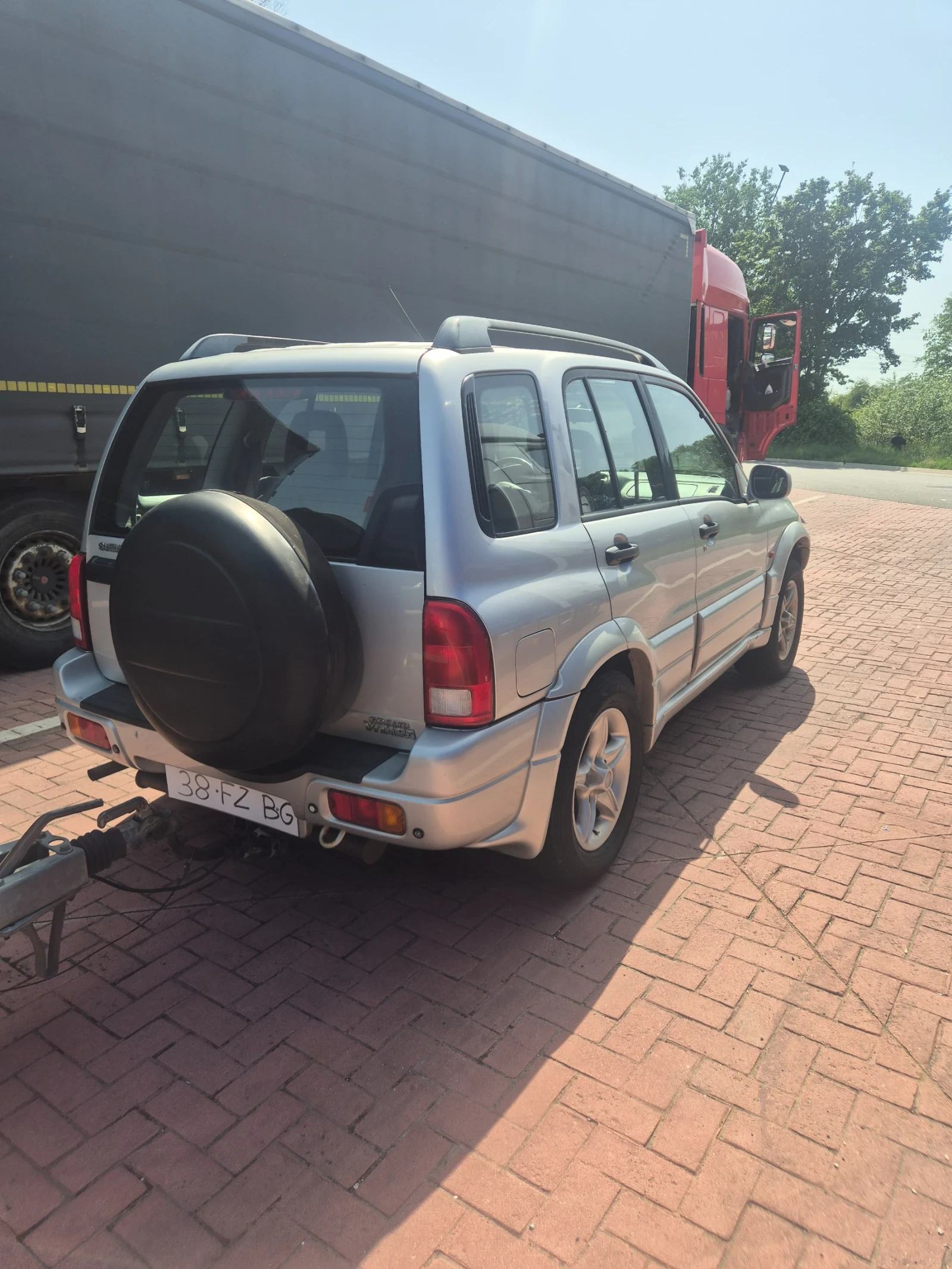 Suzuki Grand vitara Нов внос Холандия Уникат!!! 2.0i 4?4, снимка 2 - Автомобили и джипове - 54654068