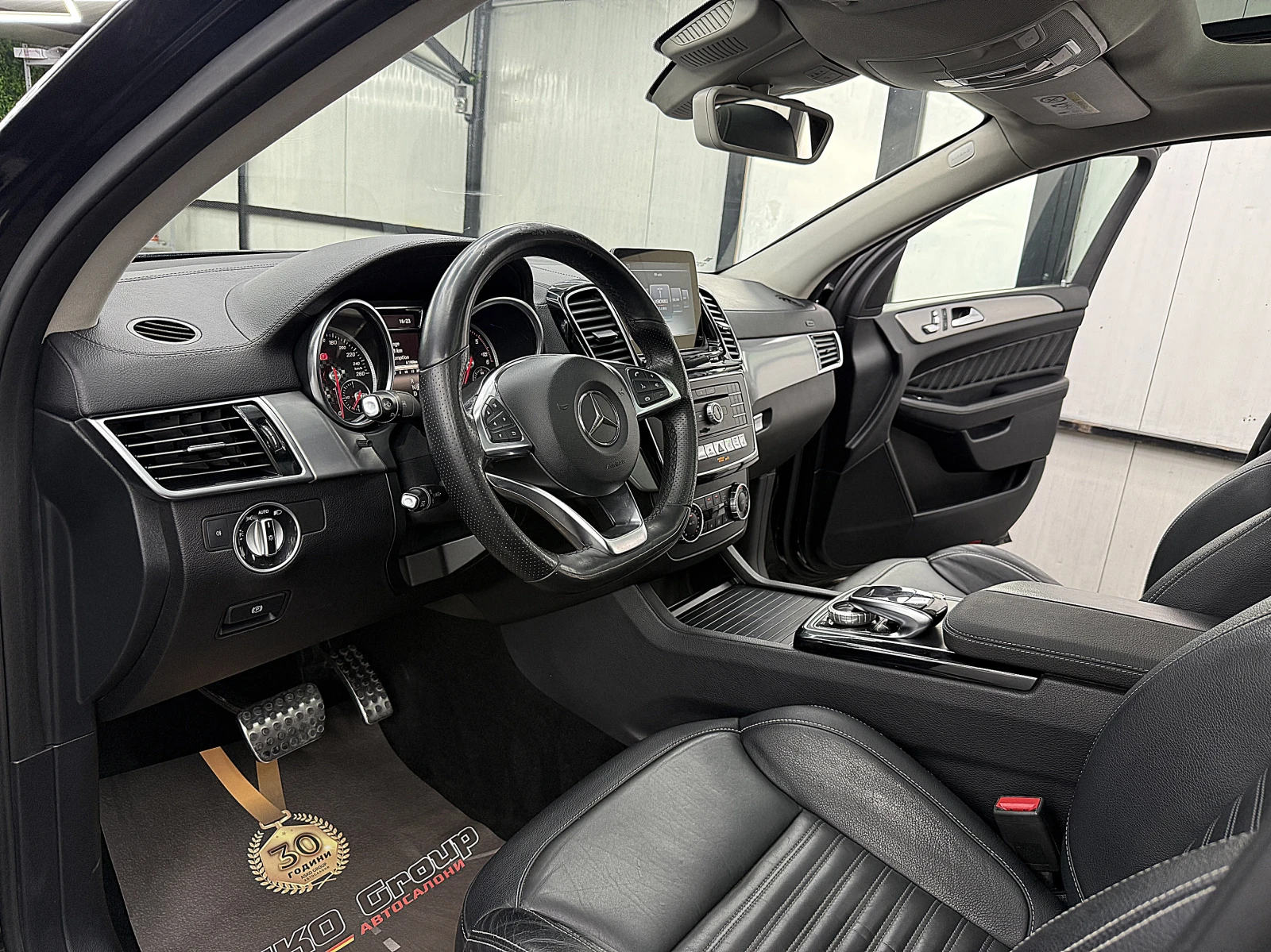 Mercedes-Benz GLE 350 BRABUS-PAKET/PANORAMA /9GT/ СОБСТВЕН ЛИЗИНГ, снимка 13 - Автомобили и джипове - 54971894