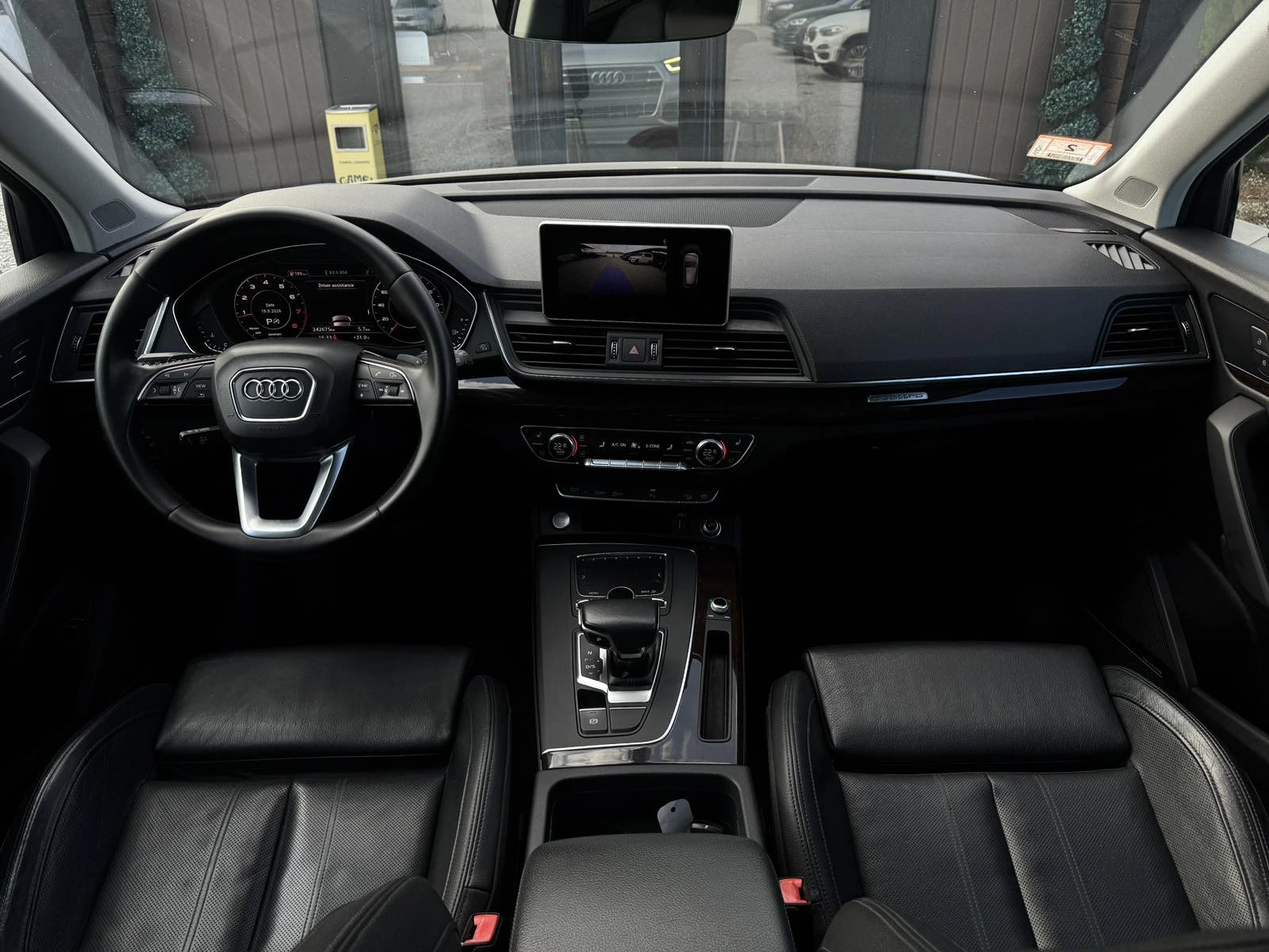 Audi Q5 2.0TFSI* Digital* QUATTRO, снимка 8 - Автомобили и джипове - 56140342