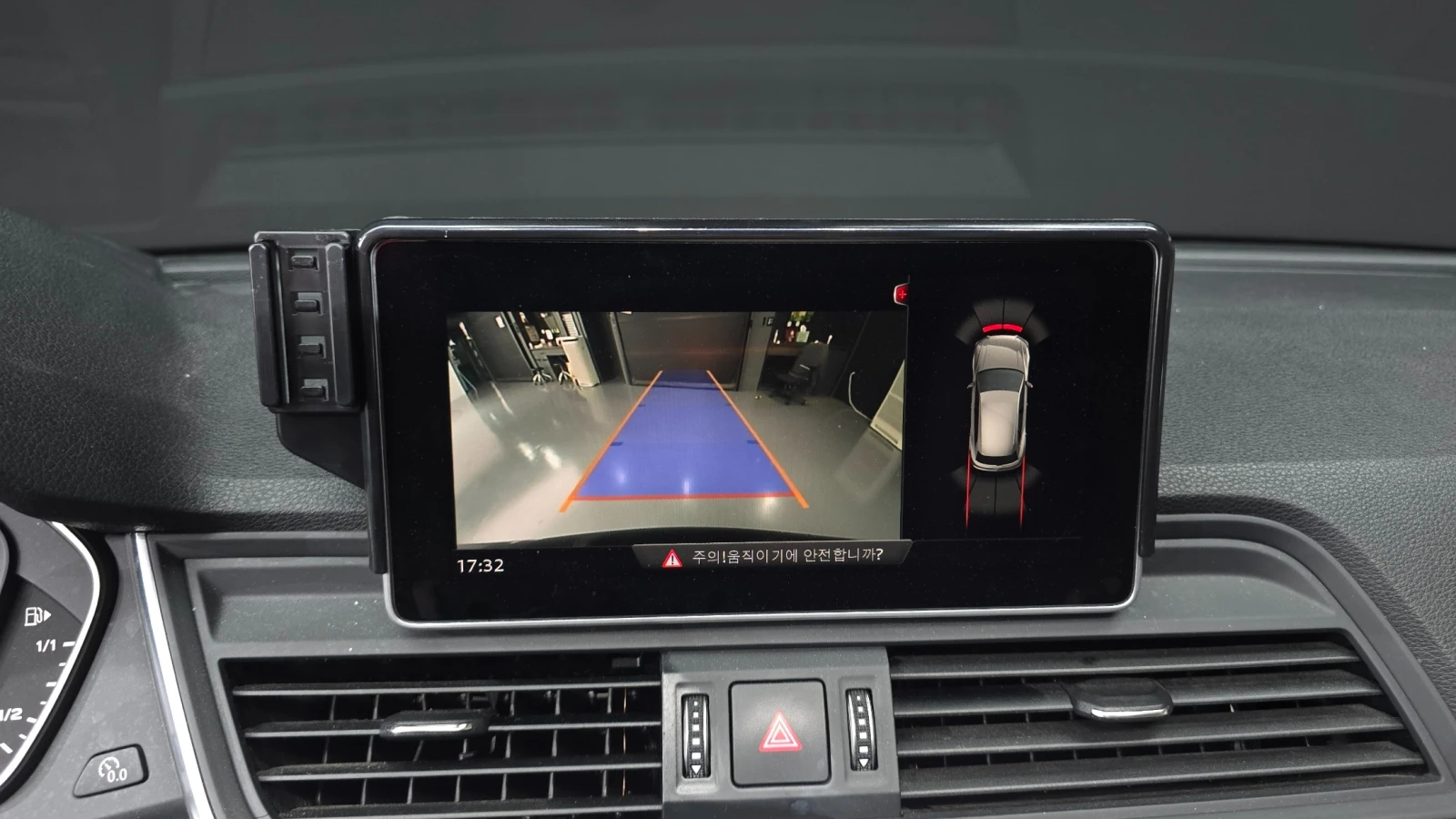 Audi Q5 45 TFSI quattro | HUD | Панорама | quattro, снимка 14 - Автомобили и джипове - 56324874