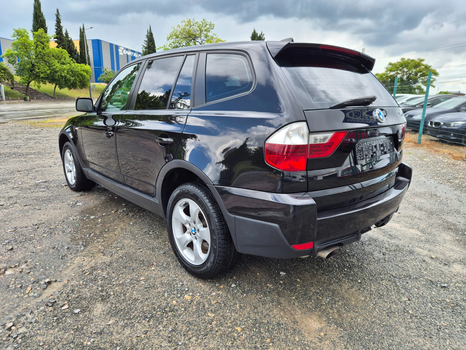 BMW X3 2.0d Автомат, снимка 3 - Автомобили и джипове - 56394031