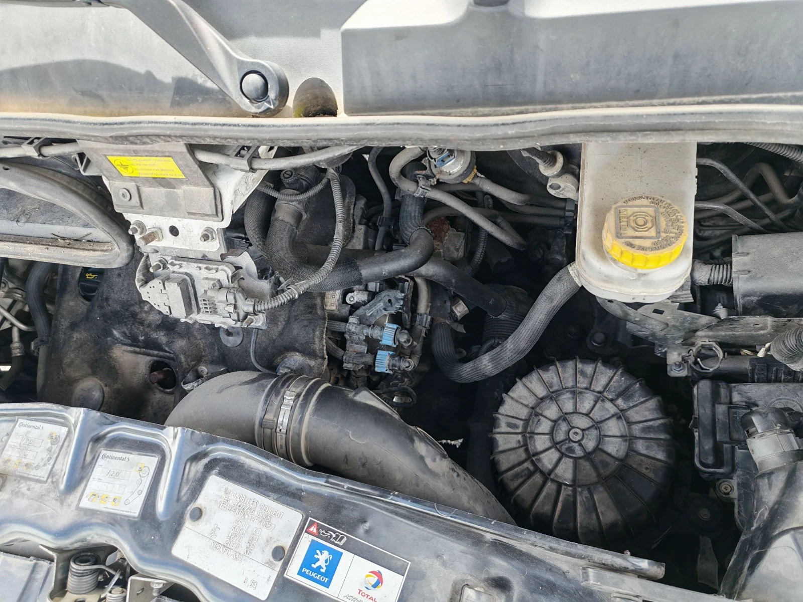 Peugeot Boxer 2.2 HDI 140 КС., снимка 13 - Бусове и автобуси - 54482377