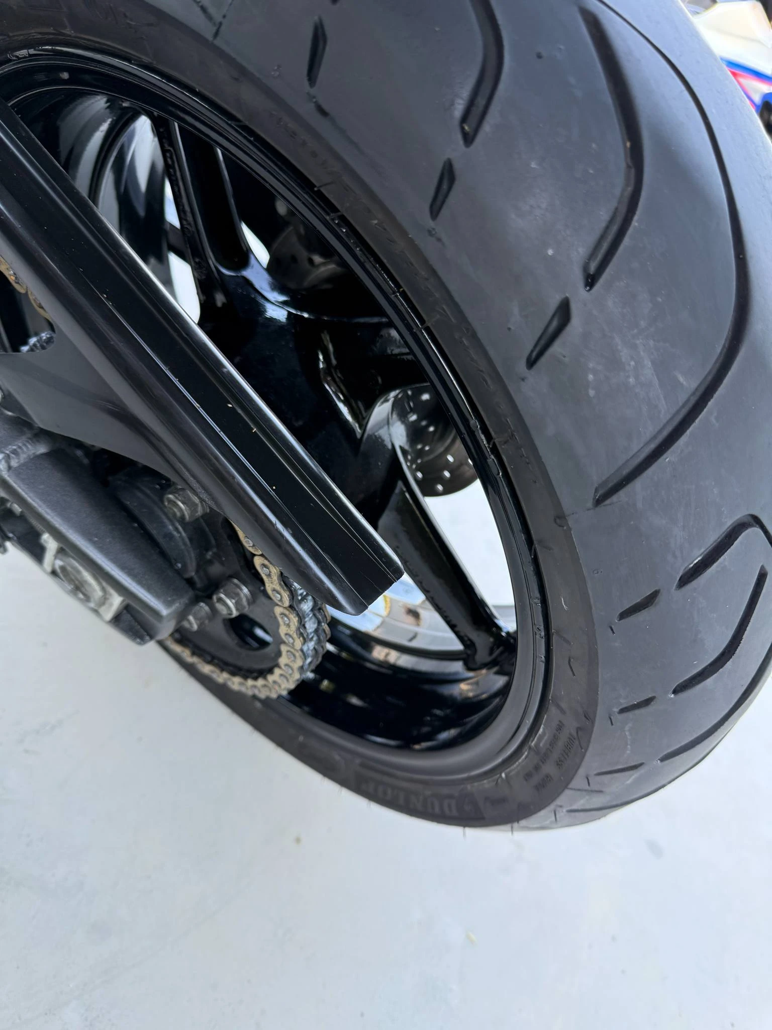 Yamaha YZF-R1  - изображение 6