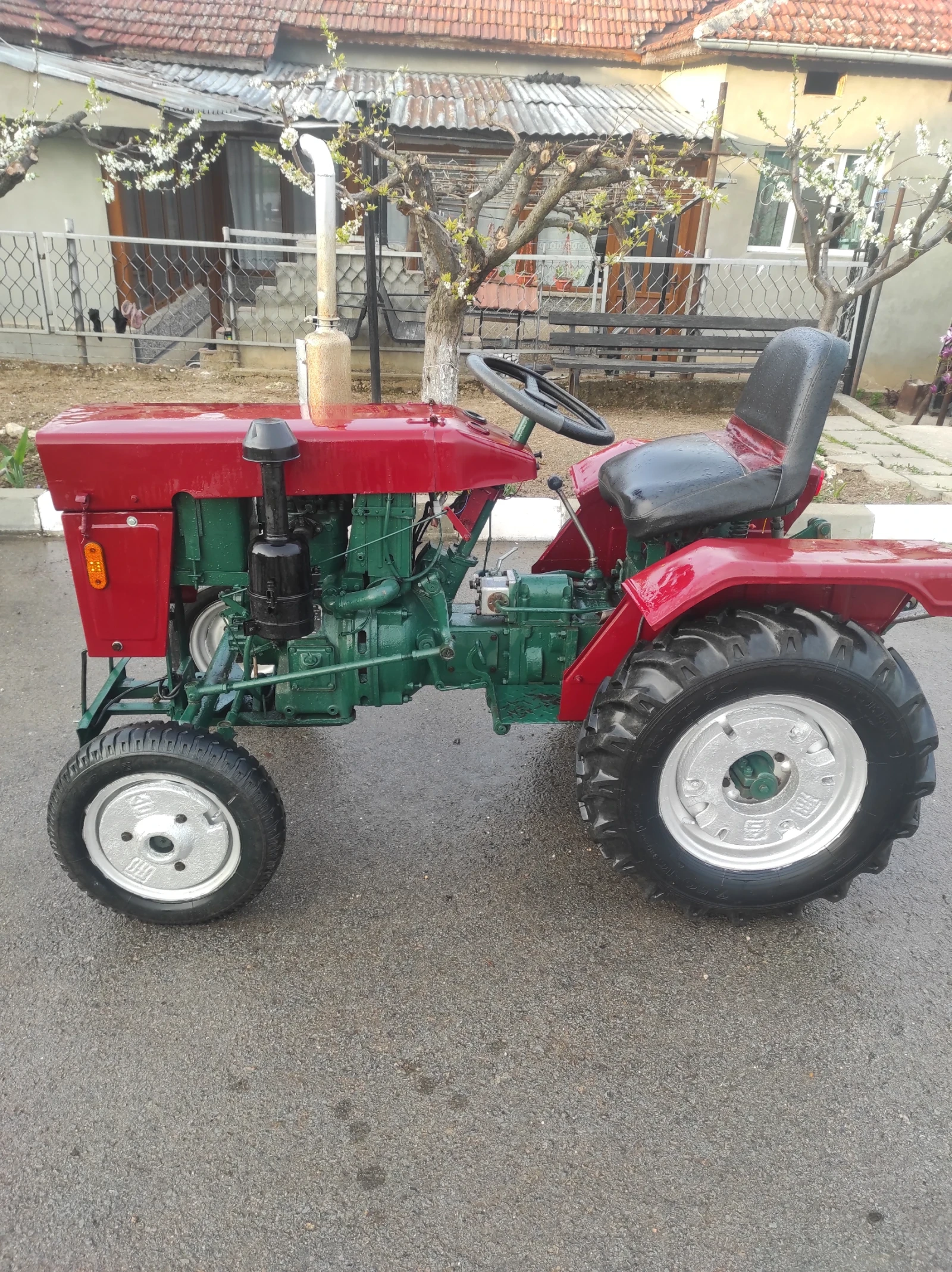 Трактор Xingtai Hingtay 120, снимка 2 - Селскостопанска техника - 54207893