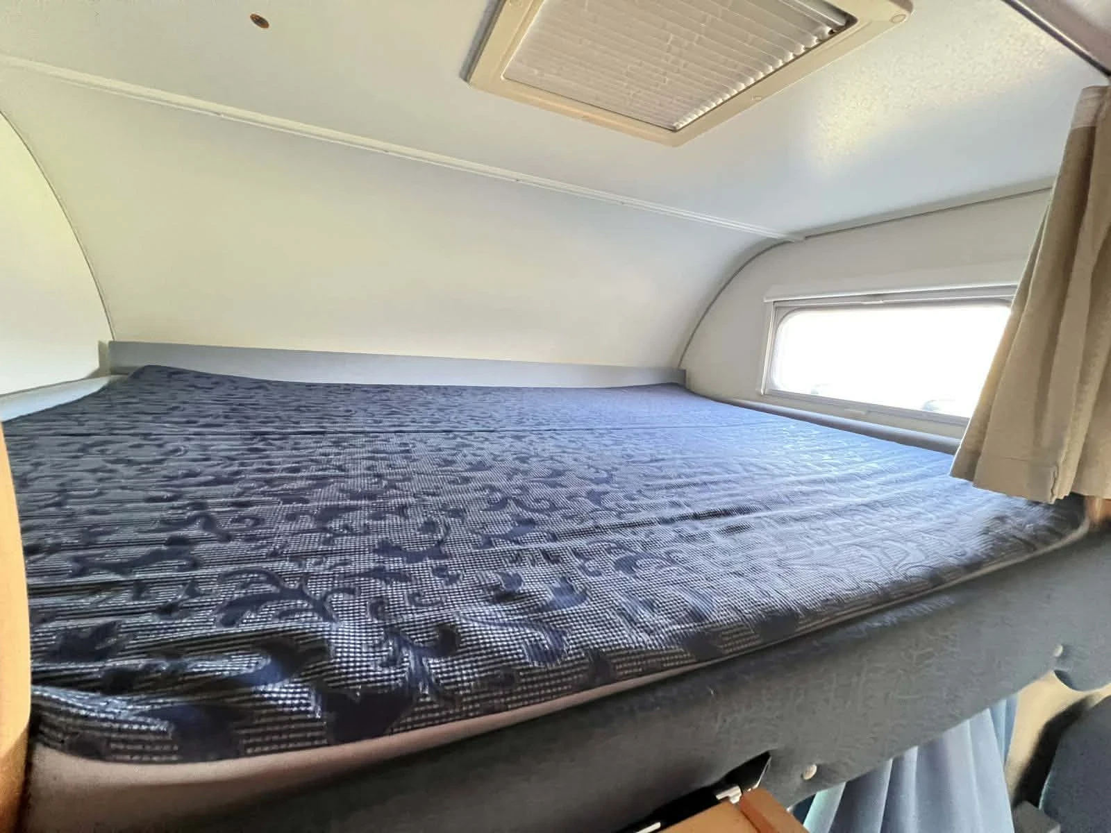 ������ Burstner A645 | Mobile.bg � ����������� 10