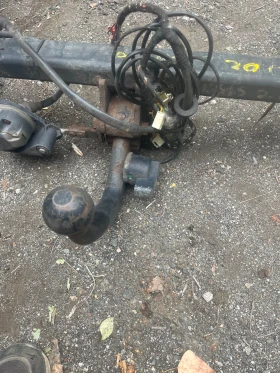 Теглич за Toyota Avensis, снимка 4