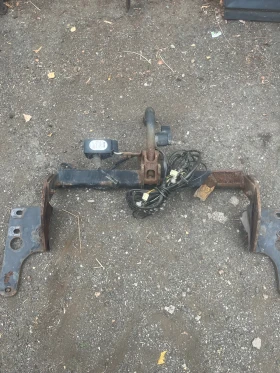 Теглич за Toyota Avensis, снимка 5