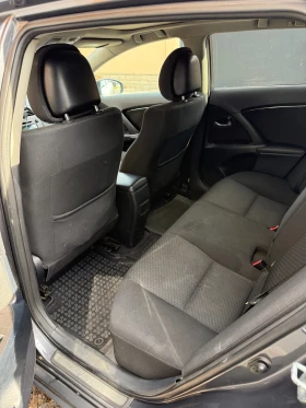 Toyota Avensis 2.2 D-CAT, снимка 9