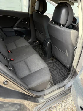 Toyota Avensis 2.2 D-CAT, снимка 8