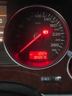 Audi A8, снимка 10