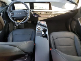 Kia EV6, снимка 8