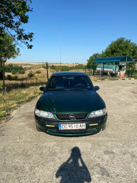     Opel Vectra 1.8i