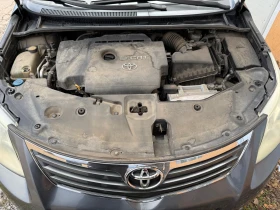 Toyota Avensis 2.2 D-CAT, снимка 12