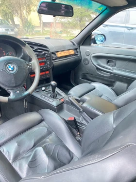 BMW 323 - 9300 € / 18189.22 лв. - 65938406 9
