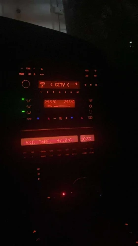 BMW 323 - 9300 € / 18189.22 лв. - 65938406 12