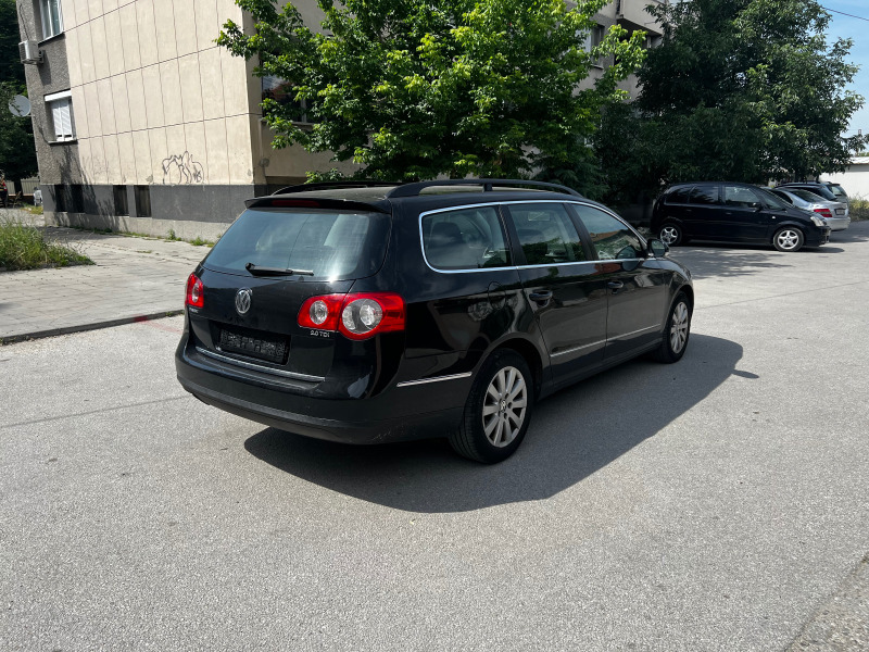 VW Passat 2.0 tdi, снимка 4 - Автомобили и джипове - 46402042