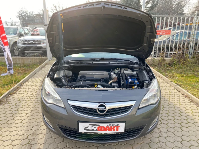 Opel Astra 1.7CDTi, снимка 16 - Автомобили и джипове - 48416814