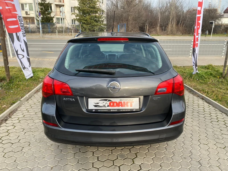 Opel Astra 1.7CDTi, снимка 5 - Автомобили и джипове - 48416814