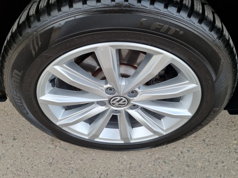 VW Passat 1, 600 ТDI EURO6B, снимка 16 - Автомобили и джипове - 49689440