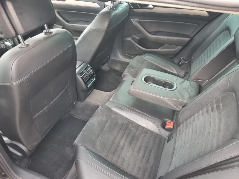VW Passat 1, 600 ТDI EURO6B, снимка 10 - Автомобили и джипове - 49689440