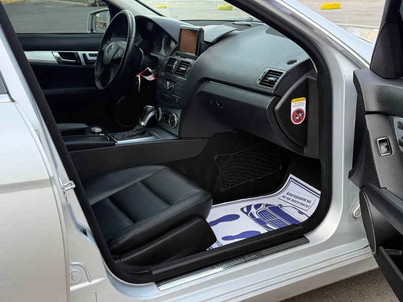 Mercedes-Benz C 320 CDi 224кс * 4-Matic* * Навигация* * Swiss* , снимка 12 - Автомобили и джипове - 51647095
