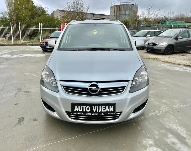 Opel Zafira 111YearsEdition, снимка 2 - Автомобили и джипове - 52584096
