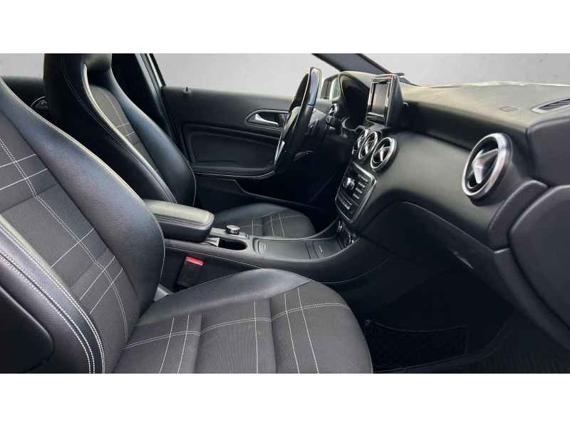 Mercedes-Benz A 200 Месечна вноска от 756 лв., снимка 6 - Автомобили и джипове - 52629016