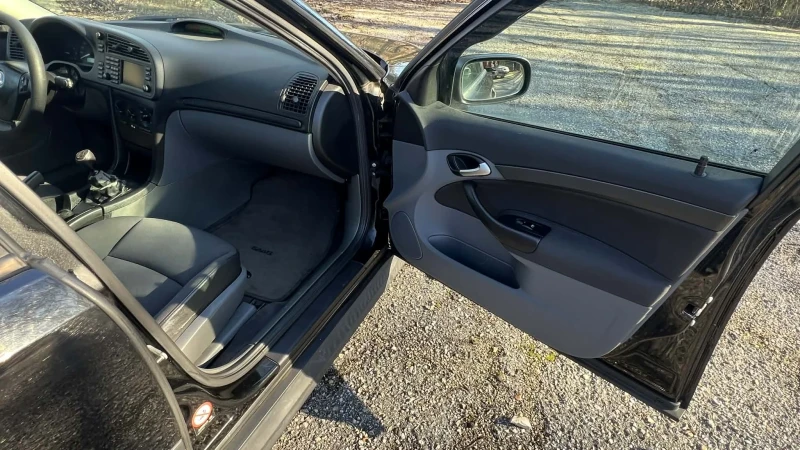 Saab 9-3 2.2tdi, снимка 9 - Автомобили и джипове - 52769437