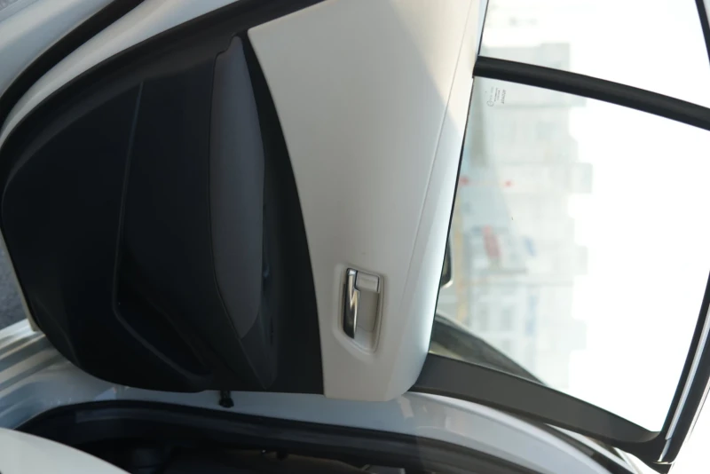 Toyota Corolla, снимка 11 - Автомобили и джипове - 52879060